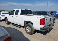 2019 Chevrolet Silverado 1500 LD WT — фото 3