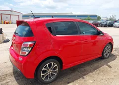 2017 Chevrolet Sonic Lt Auto — фото 4