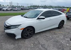 2019 Honda Civic Sport — фото 2