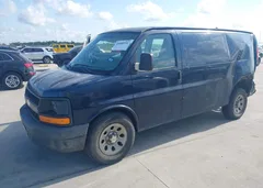2009 Chevrolet Express 1500 Work Van — фото 2
