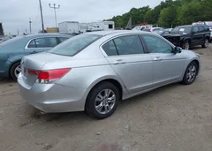 2011 Honda Accord Lxp — фото 4