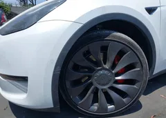 2022 Tesla Model Y Performance Dual Motor All-Wheel Drive — фото 6