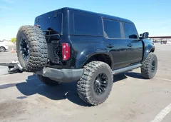 2022 Ford Bronco Wildtrak — фото 4