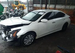 2014 Nissan Altima 2.5 S — фото 2