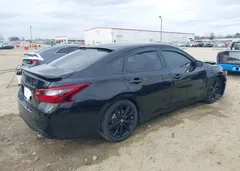 2017 Nissan Altima 2.5 SR — фото 4