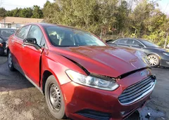 2014 Ford Fusion S — фото 1