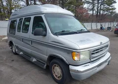 1999 Ford E-150 Commercial/Recreational — фото 1