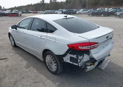 2018 Ford Fusion Hybrid Se — фото 3