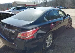 2013 Nissan Altima 2.5 SV — фото 4