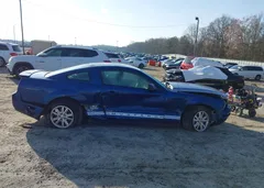 2008 Ford Mustang V6 Deluxe/V6 Premium — фото 6