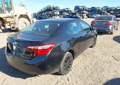 2016 Toyota Corolla S W/Special Edition Pkg — фото 4