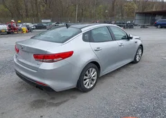 2016 Kia Optima EX — фото 4