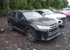 2018 Toyota Highlander Le — фото 1