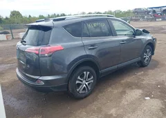 2017 Toyota Rav4 Le — фото 4