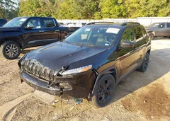 2017 Jeep Cherokee Altitude Fwd — фото 2