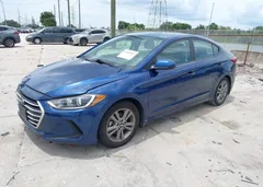2018 Hyundai Elantra Sel — фото 2