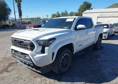 2024 Toyota Tacoma Trd Sport — фото 2