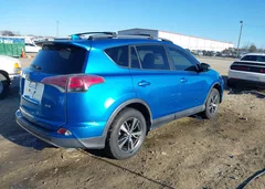 2017 Toyota Rav4 Xle — фото 4