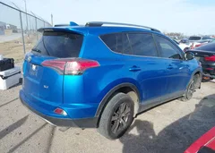 2017 Toyota Rav4 Xle — фото 4