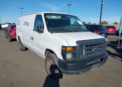 2013 Ford E-150 Commercial — фото 1