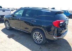 2022 GMC Terrain Awd Denali — фото 3