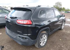 2015 Jeep Cherokee Sport — фото 4