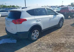 2014 Toyota Rav4 Le — фото 4