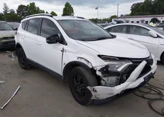 2016 Toyota Rav4 Le — фото 1