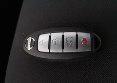 2021 Nissan Versa Sv Xtronic Cvt — фото 11