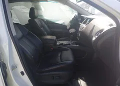 2019 Nissan Pathfinder Sl — фото 5