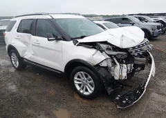 2017 Ford Explorer Xlt — фото 1