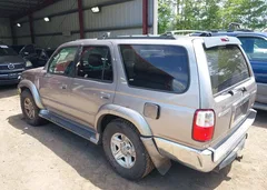 2002 Toyota 4Runner Sr5 V6 — фото 3