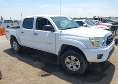 2015 Toyota Tacoma Base V6 — фото 1