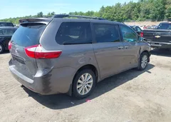 2016 Toyota Sienna Xle Premium 7 Passenger — фото 4