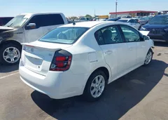 2010 Nissan Sentra 2.0Sr — фото 4