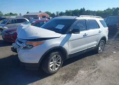 2015 Ford Explorer Xlt — фото 2