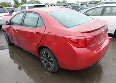 2017 Toyota Corolla SE — фото 3
