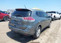 2016 Nissan Rogue Sv — фото 6
