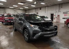 2016 Toyota Rav4 Le — фото 1