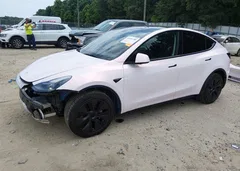 2025 Tesla Model Y Long Range Dual Motor All-Wheel Drive — фото 2