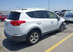 2013 Toyota Rav4 Xle — фото 4