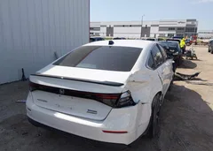 2024 Honda Accord Hybrid Sport — фото 4
