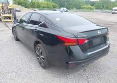 2019 Nissan Altima 2.5 Sr — фото 14