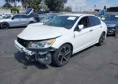 2016 Honda Accord LX — фото 2