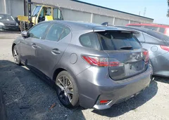 2015 Lexus CT 200h — фото 20