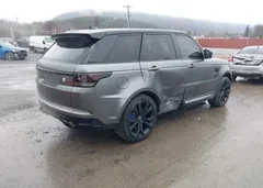 2017 Land Rover Range Rover Sport 5.0L V8 Supercharged Svr — фото 4