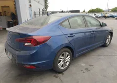2020 Hyundai Elantra Sel — фото 4
