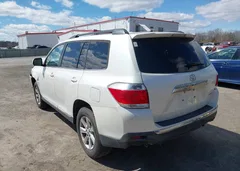 2012 Toyota Highlander Base V6 — фото 3