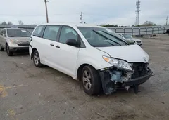 2015 Toyota Sienna L 7 Passenger — фото 1
