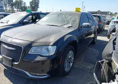 2016 Chrysler 300C — фото 20